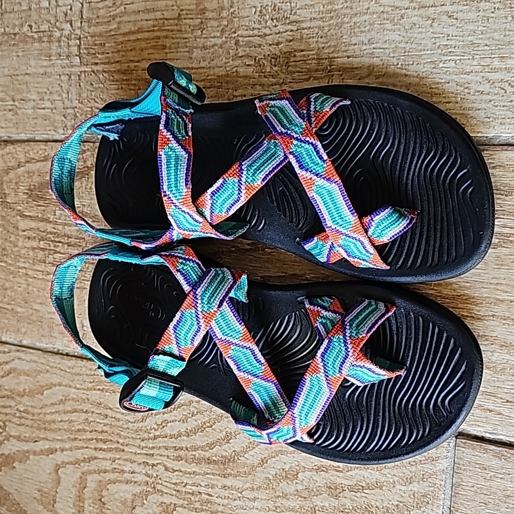 Chacos Z2 sandals Womens size 9